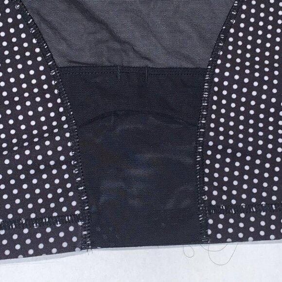 LULULEMON polka dot racer back tank top with mesh back pocket size 0 - Picture 8 of 14